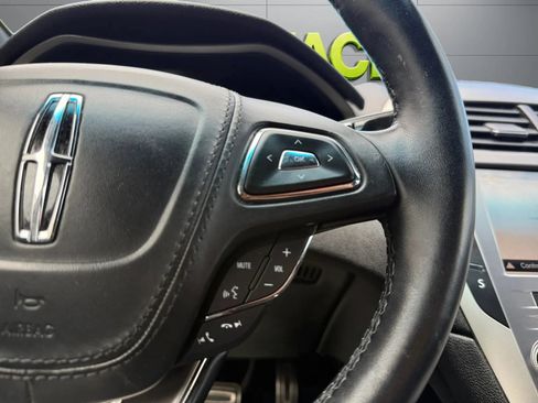 Used 2019 Lincoln MKZ Reserve w/ Reserve Plus Package FWD image 24