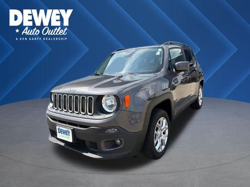 Used 2017 Jeep Renegade Latitude w/ Popular Equipment Group AWD/4WD image 1