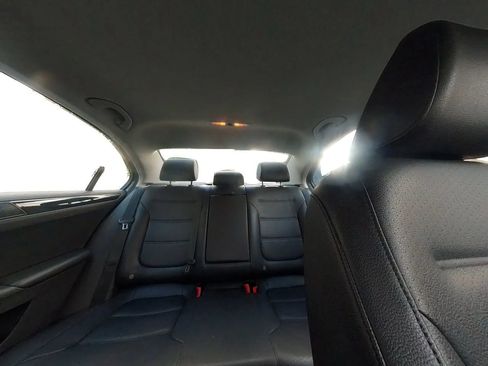 Used 2017 Volkswagen Jetta SEL image 25