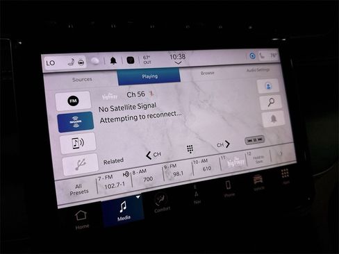 Used 2023 Jeep Grand Cherokee Limited image 13