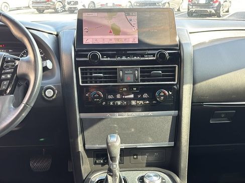Used 2022 Nissan Armada SL w/ Midnight Edition Package AWD/4WD image 5