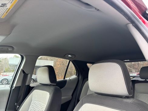 Used 2018 Chevrolet Equinox LT image 9