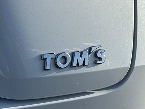 Certified 2022 Lexus IS 350 F Sport image 38