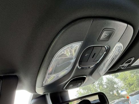 New 2026 Jeep Compass Trailhawk w/ Sun, Sound & Navigation Group AWD/4WD image 30