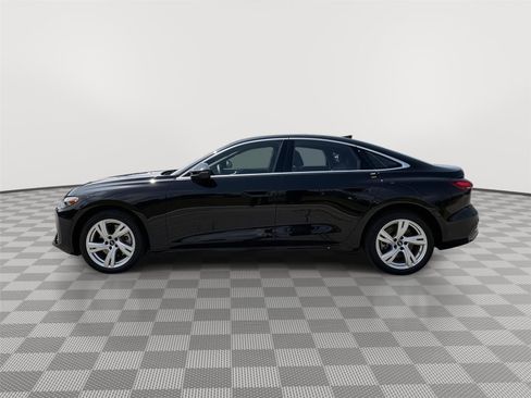 Used 2025 Audi A5 2.0T Premium Plus w/ Premium Plus AWD/4WD image 2