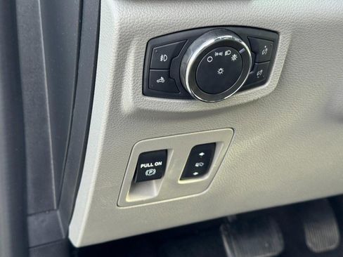 Used 2020 Ford F150 XLT w/ Equipment Group 302A Luxury image 16