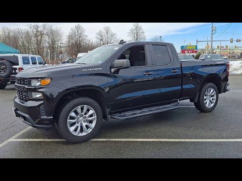 Used 2020 Chevrolet Silverado 1500 Custom image 4