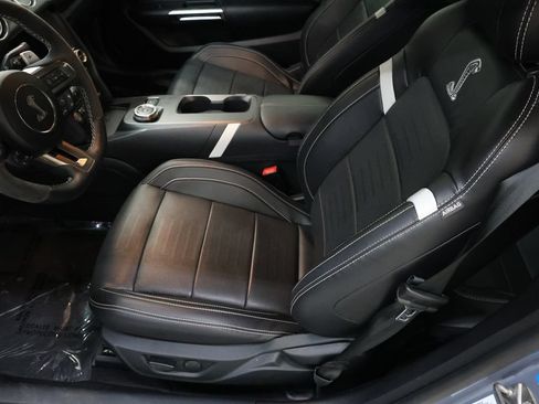 Used 2022 Ford Mustang Shelby GT500 w/ Technology Package RWD image 74