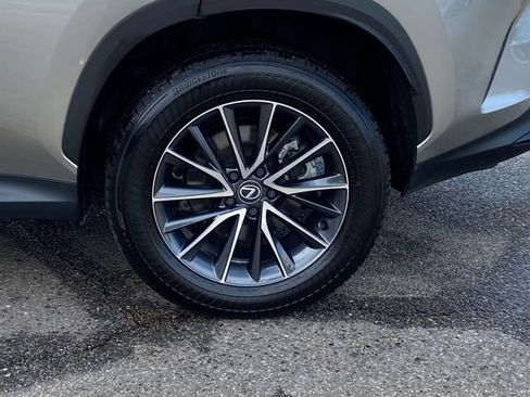 Used 2024 Lexus NX 350h AWD image 10