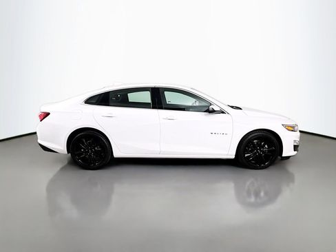 Used 2024 Chevrolet Malibu LT w/ Sport Edition FWD image 9