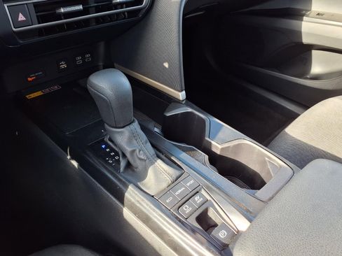 Certified 2025 Toyota Camry LE image 25