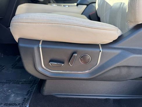 Used 2022 Ford Expedition Platinum image 14