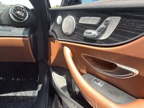 Used 2020 Mercedes-Benz E 450 4MATIC Coupe image 8