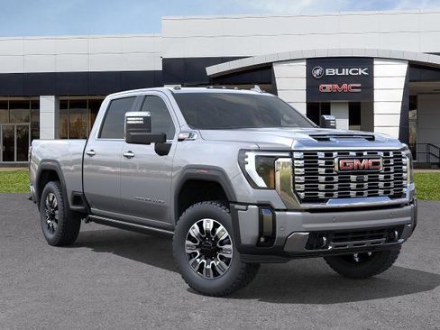 New 2026 GMC Sierra 2500 Denali w/ Technology Package AWD/4WD image 7