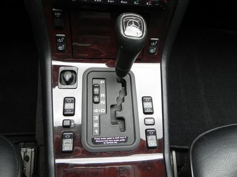 Used 1999 Mercedes-Benz S 420 image 12