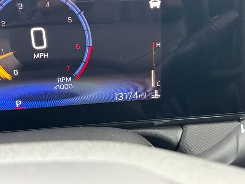 Used 2025 Chevrolet TrailBlazer LT image 39