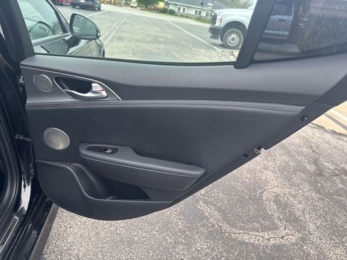 Used 2020 Kia Stinger GT1 AWD/4WD image 35