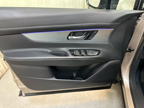 Certified 2025 Nissan Murano SL w/ Cargo Package AWD/4WD image 27