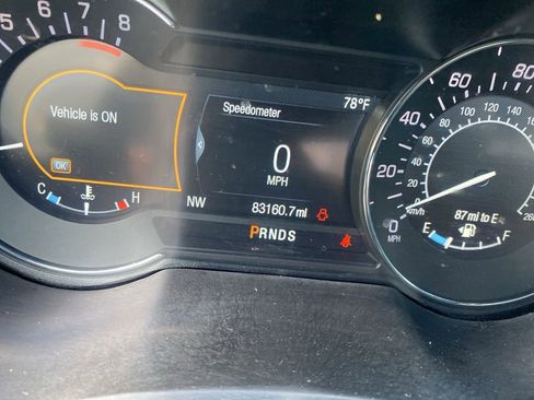 Used 2020 Lincoln MKZ w/ Convenience Package image 5