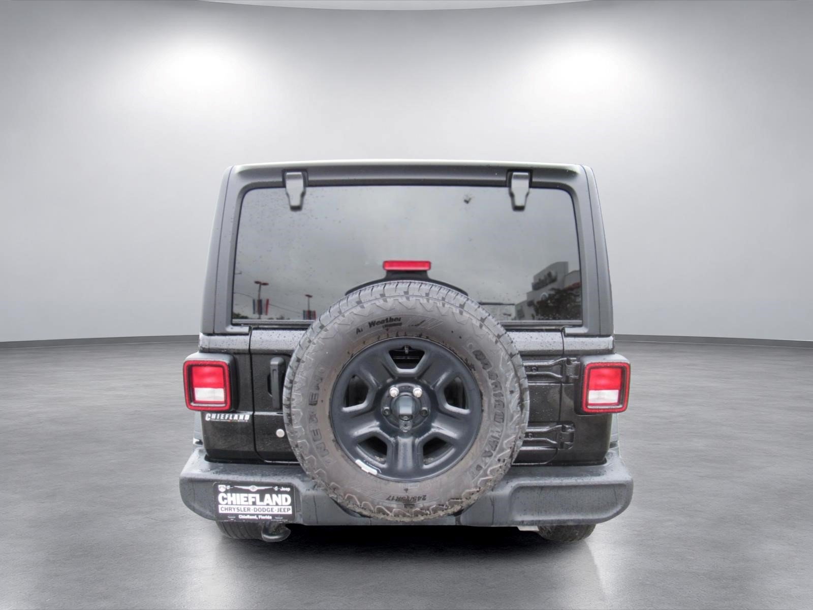 Used 2024 Jeep Wrangler Unlimited Sport AWD/4WD image 5