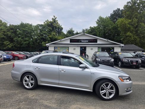 Used 2014 Volkswagen Passat TDI SEL Premium FWD image 6