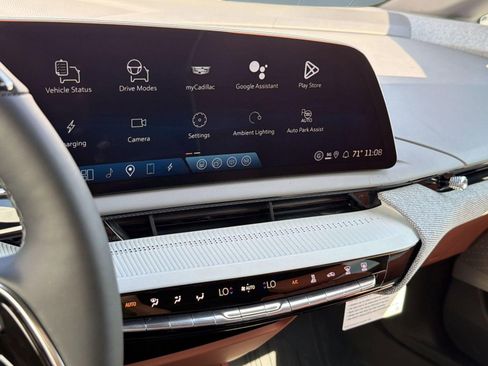 New 2026 Cadillac Optiq Luxury 2 w/ LPO, Floor Liner Package image 24