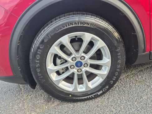 Used 2020 Ford Escape SE image 7