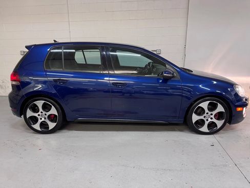 Used 2012 Volkswagen GTI 4-Door FWD image 2