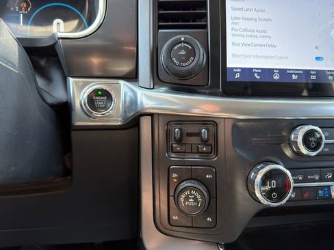 Used 2021 Ford F150 Lariat w/ Equipment Group 502A High AWD/4WD image 40