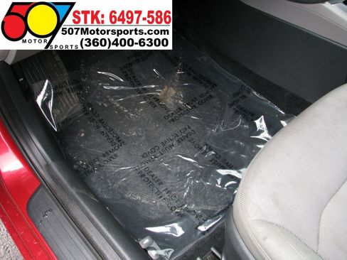 Used 2017 Hyundai Elantra SE FWD image 18