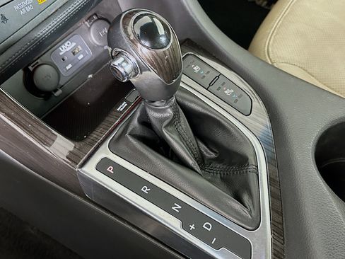 Used 2012 Kia Optima EX w/ Premium Pkg FWD image 23
