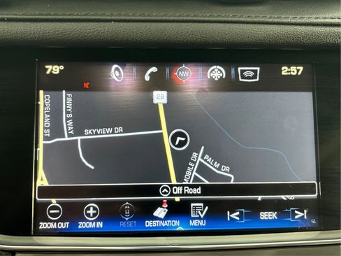 Used 2017 Cadillac XT5 Premium Luxury image 37