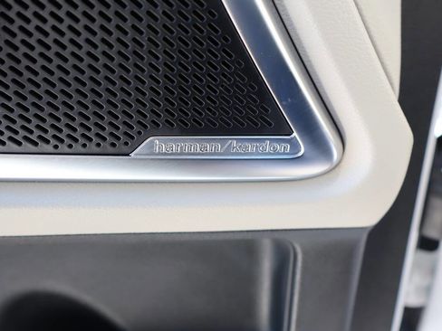 Used 2023 Kia Telluride SX Prestige AWD/4WD image 25