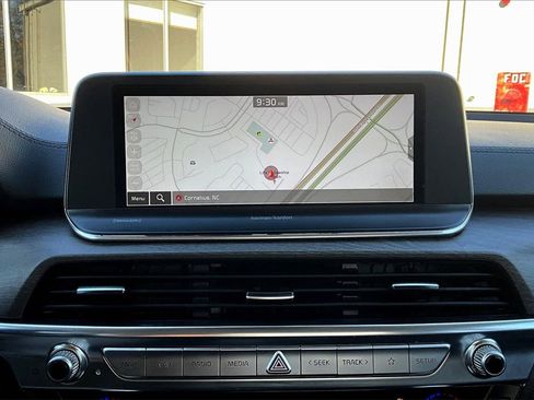 Used 2022 Kia Telluride SX w/ Nightfall Edition Package image 12