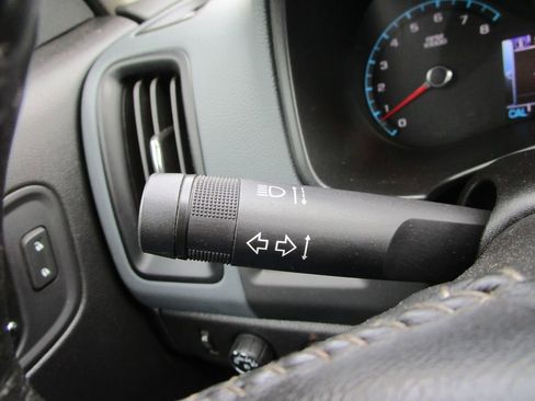 Used 2017 Chevrolet Colorado Z71 image 29