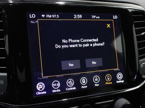 Used 2019 Jeep Grand Cherokee Laredo image 39