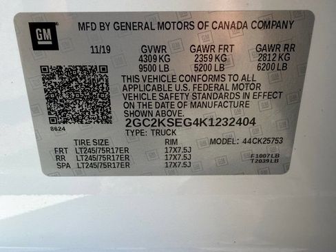 Used 2019 Chevrolet Silverado 2500 LT w/ LT Convenience Package AWD/4WD image 17