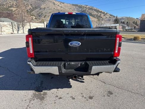 Used 2023 Ford F350 Lariat w/ FX4 Off-Road Package AWD/4WD image 6