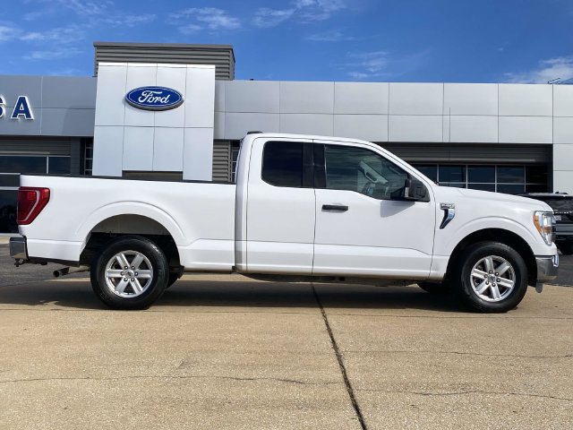 Used 2021 Ford F150 XLT w/ Equipment Group 301A Mid RWD image 2