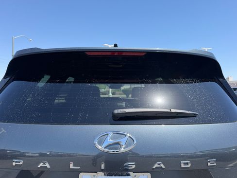 Used 2020 Hyundai Palisade Limited FWD image 24
