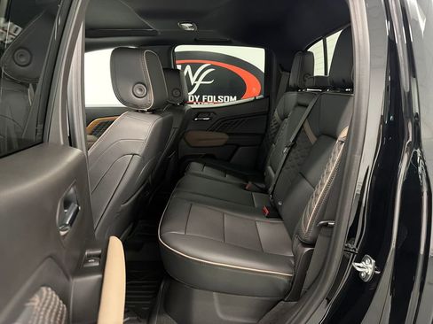 New 2026 GMC Canyon Denali AWD/4WD image 12