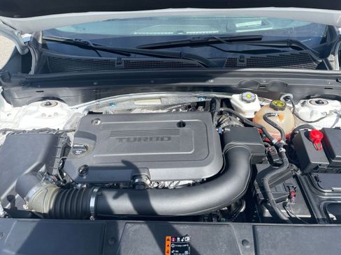 Used 2024 Buick Envision Preferred image 32