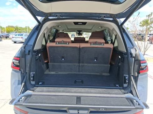 Used 2024 BMW X7 xDrive40i AWD/4WD image 6