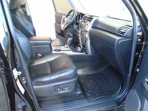 Used 2013 Toyota 4Runner Limited image 15