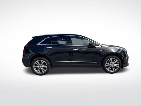 Used 2024 Cadillac XT5 Premium Luxury w/ Technology Package FWD image 4
