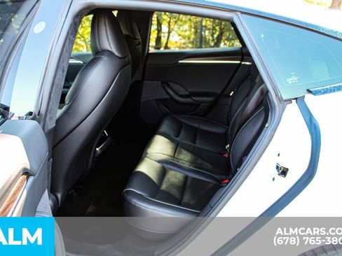 Used 2021 Tesla Model S Plaid image 16