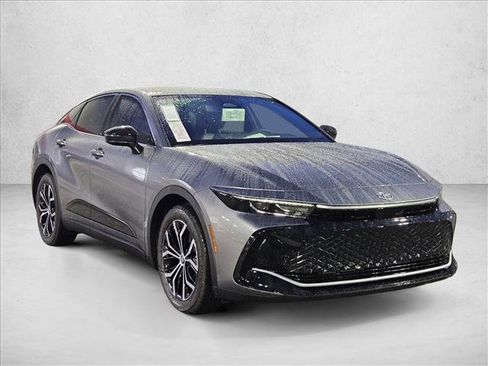 New 2026 Toyota Crown XLE image 7