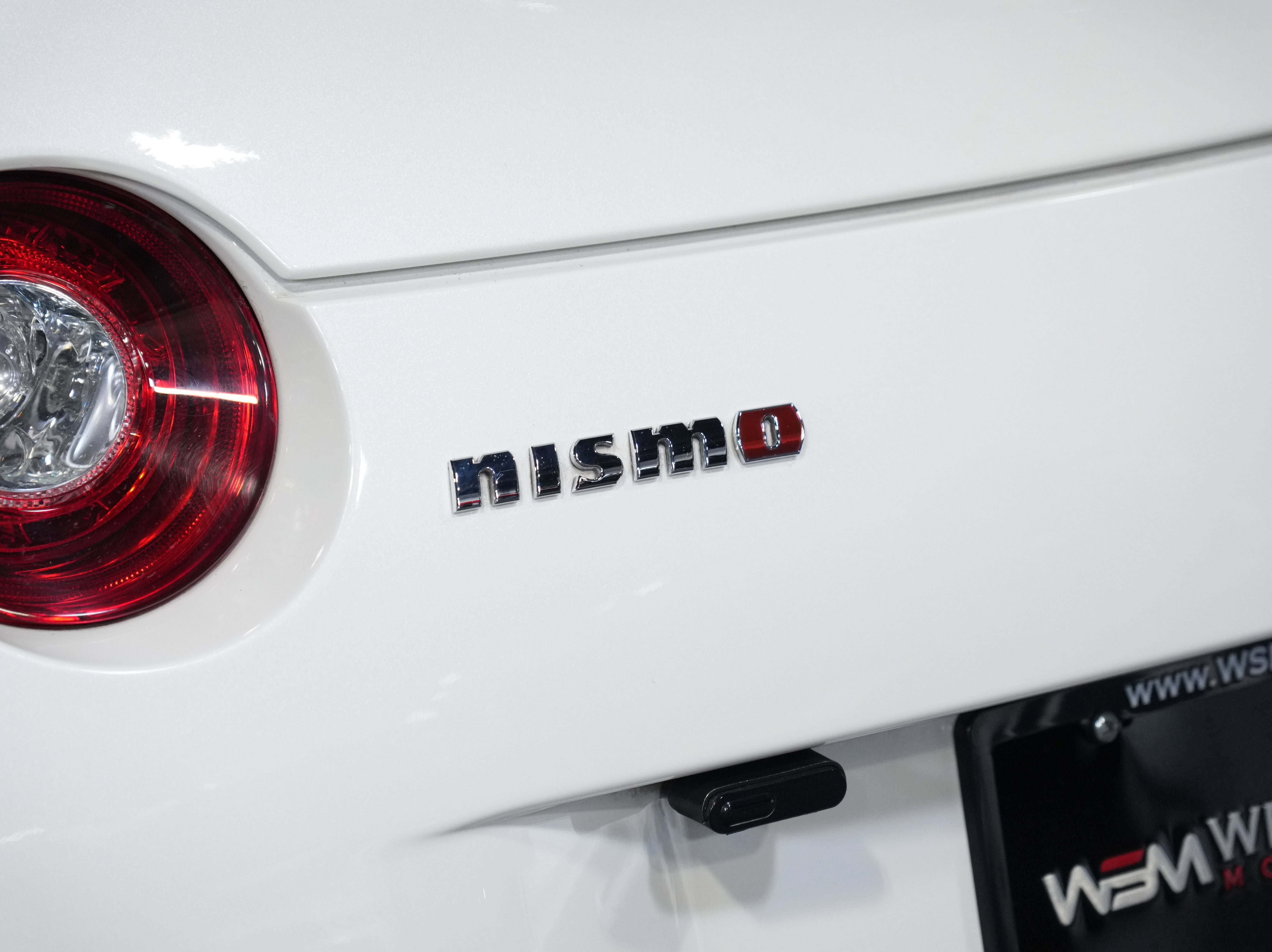 Used 2016 Nissan GT-R NISMO AWD/4WD image 20
