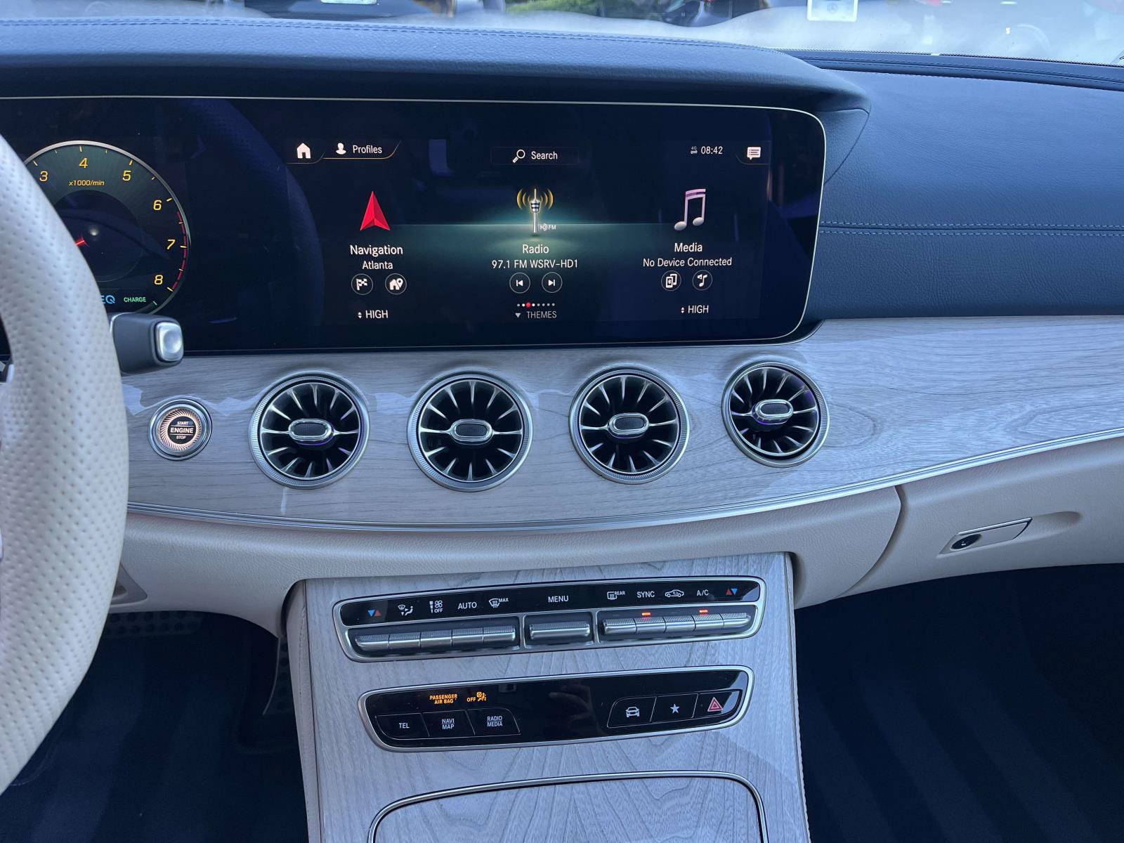Certified 2023 Mercedes-Benz E 450 Cabriolet image 40