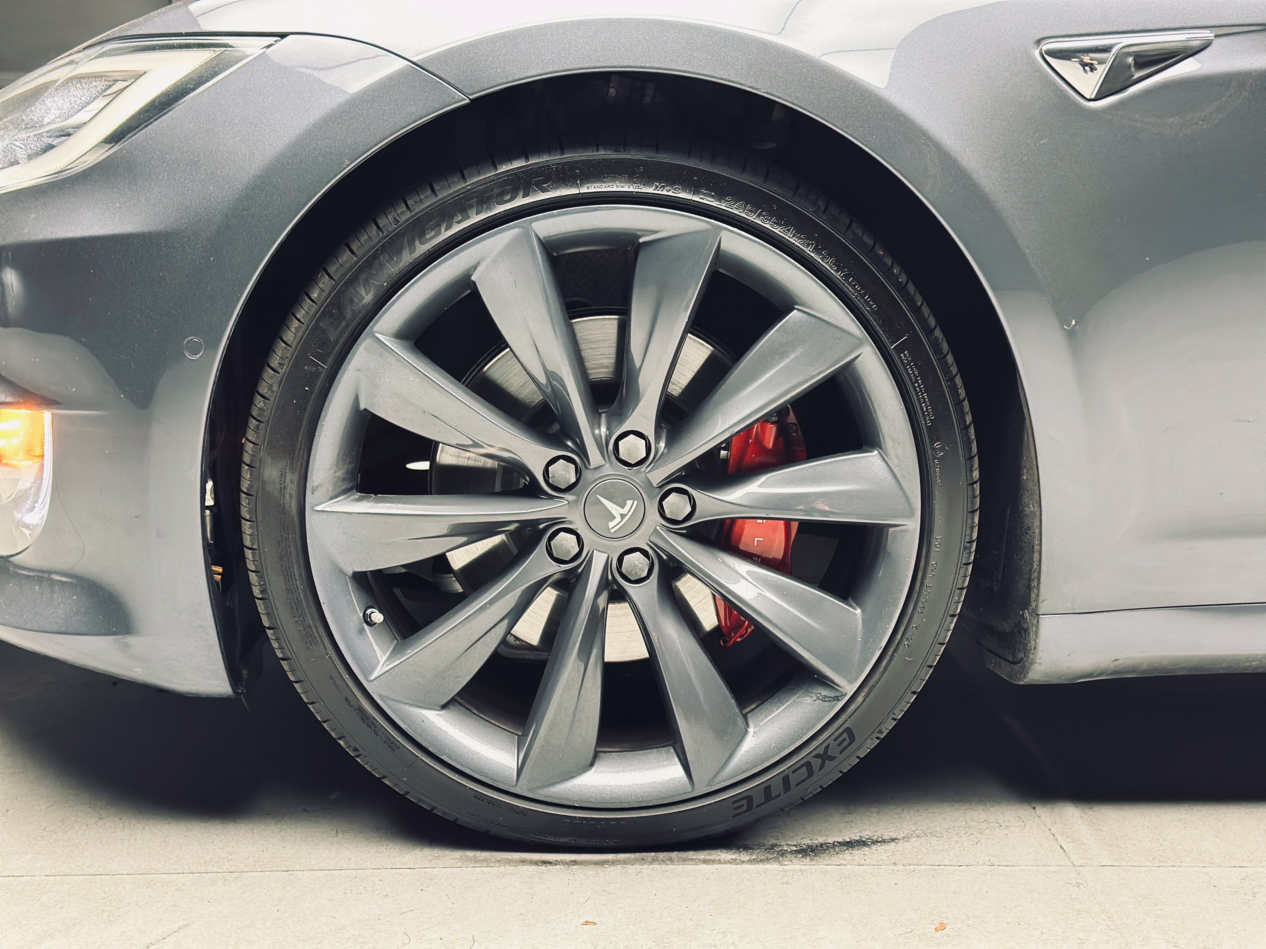 Used 2016 Tesla Model S P100D AWD/4WD image 32